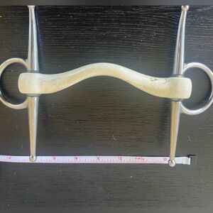 Trust Inno Sense Full Cheek Medium Port Horse Bit 5.25”